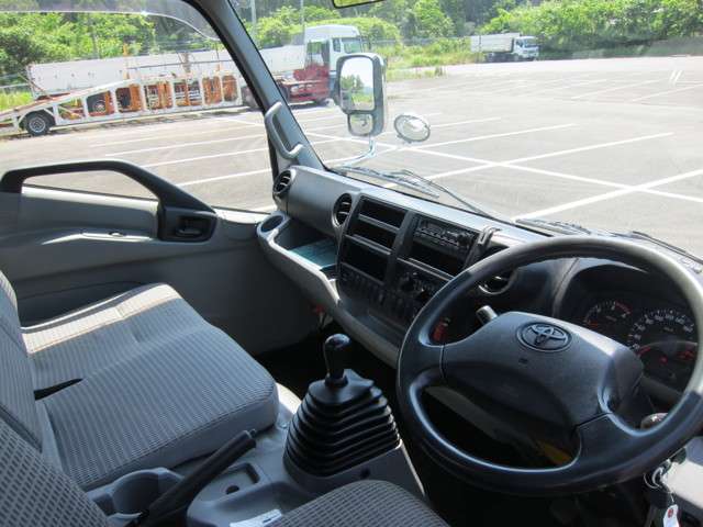 Toyota Toyoace 8