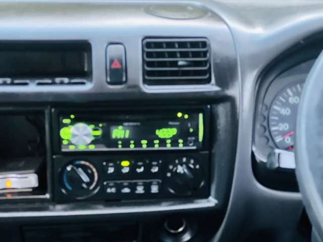 Nissan Vanette 11