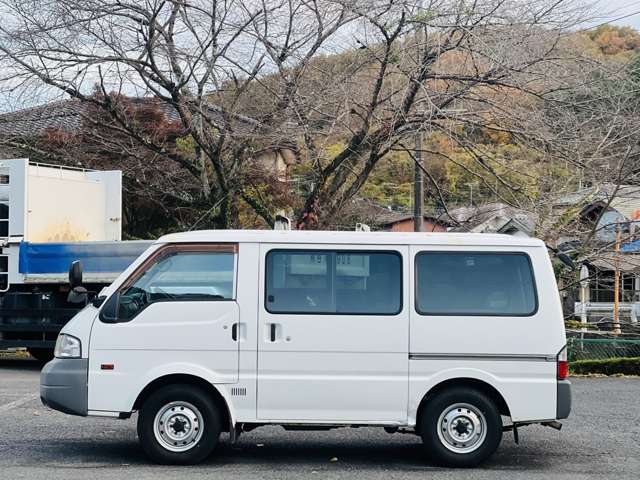 Nissan Vanette 5
