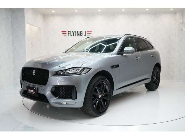 Jaguar F-Pace 5