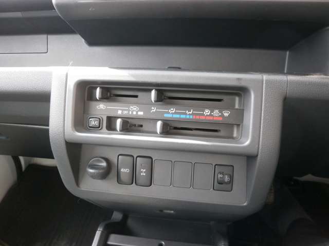 Daihatsu Hijet Truck 11