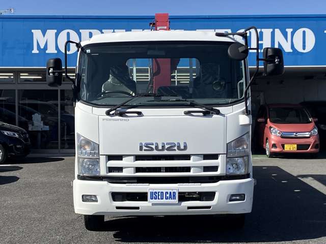 Isuzu Forward 2
