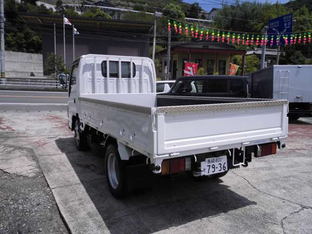 Isuzu Elf 5