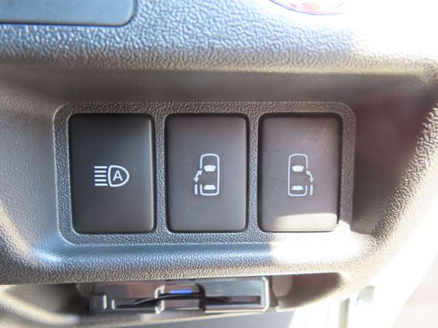 Toyota Hiace Van 11