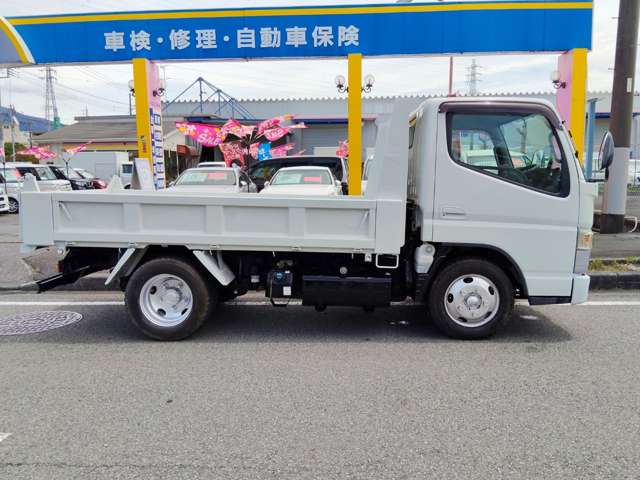 Mitsubishi Fuso Canter 11
