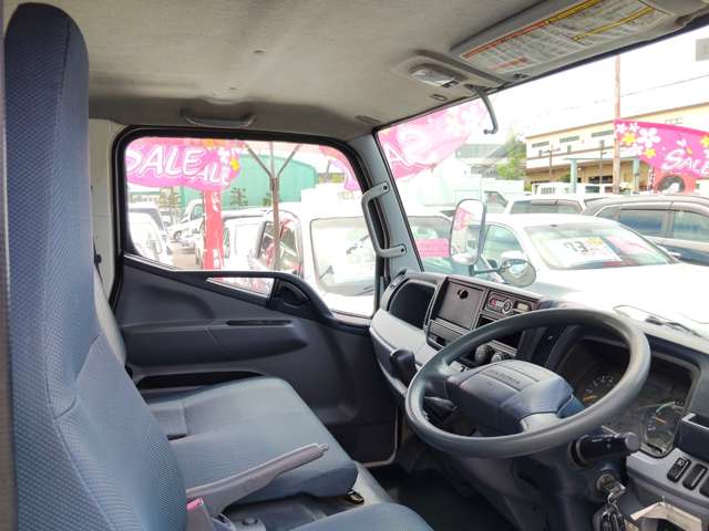 Mitsubishi Fuso Canter 12