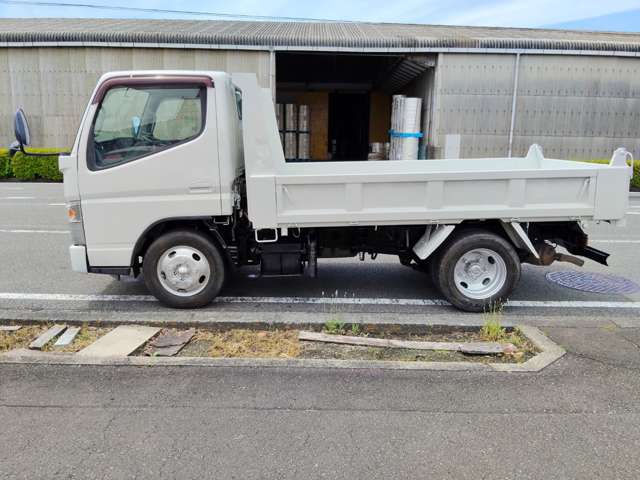 Mitsubishi Fuso Canter 7
