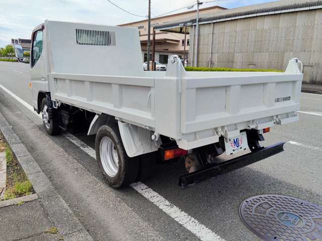 Mitsubishi Fuso Canter 8