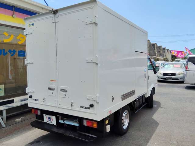 Mazda Bongo Truck 8