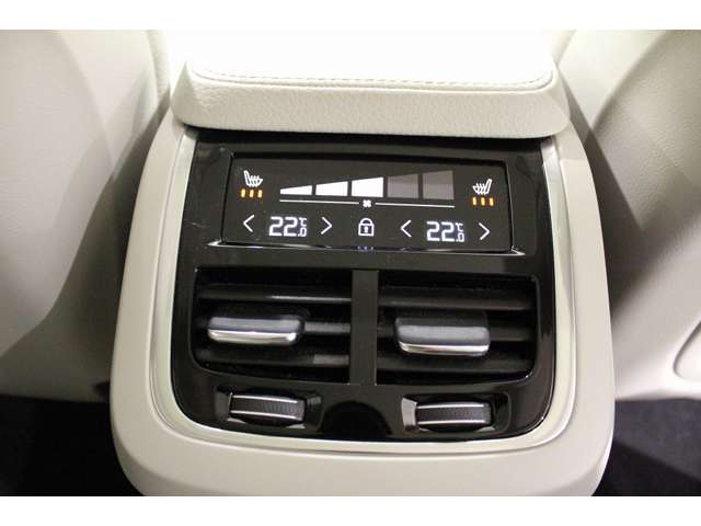 Volvo XC90 3