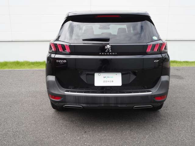 Peugeot 5008 6