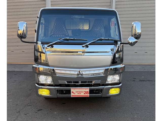Mitsubishi Fuso Canter 5