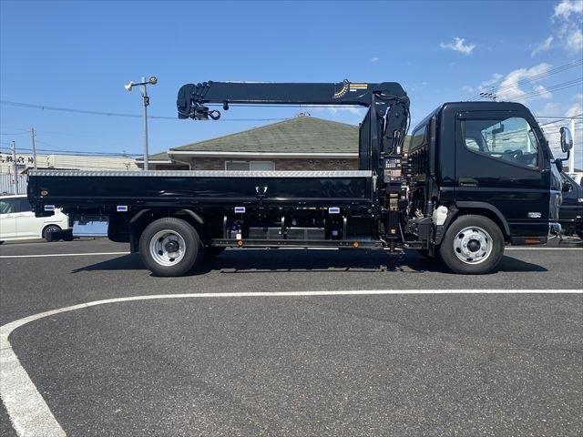 Mitsubishi Fuso Canter 8