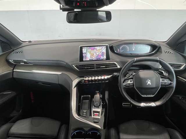 Peugeot 3008 6