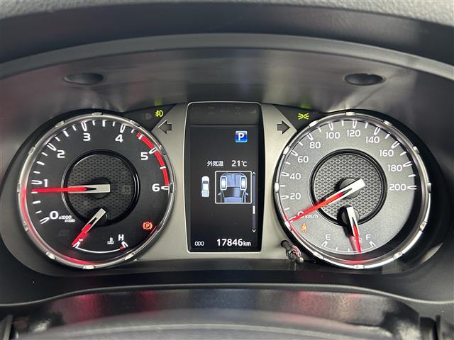 Toyota Hilux 6