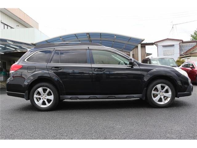 Subaru Legacy Outback 11