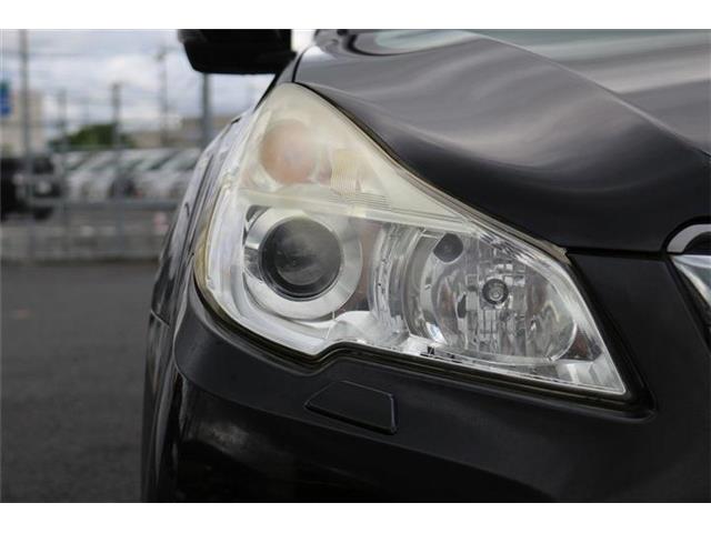Subaru Legacy Outback 12