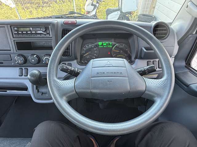 Mitsubishi Fuso Canter 9