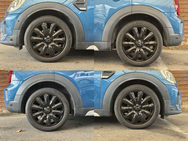 MINI Crossover 7
