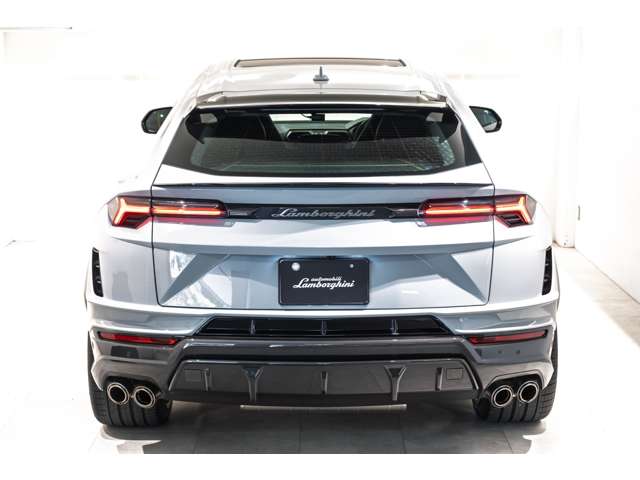 Lamborghini ウルス 6