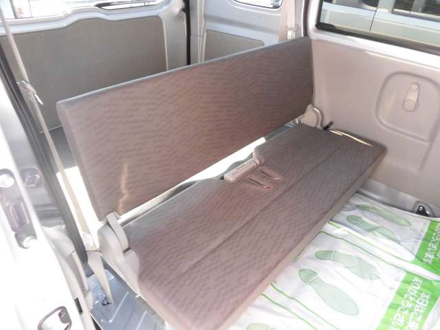Suzuki Every 12