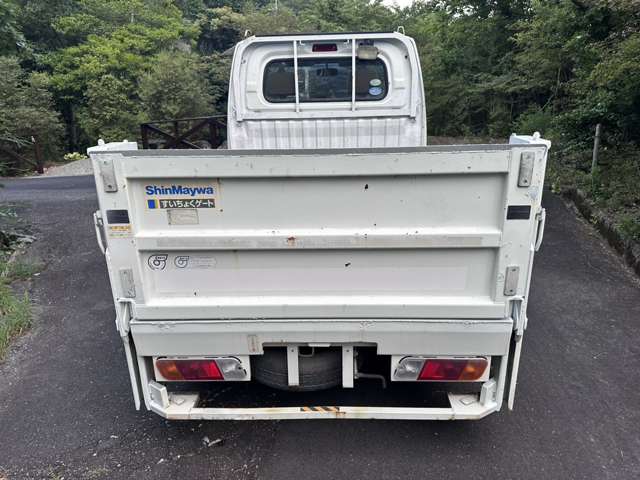 Nissan Clipper Truck 5