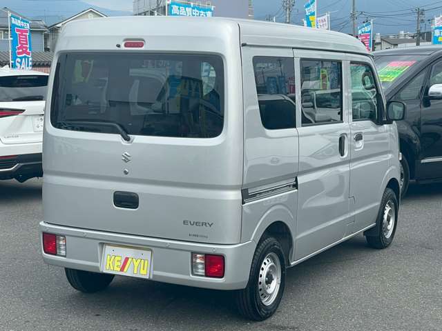 Suzuki Every 2