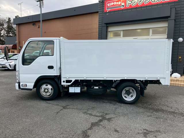 Isuzu Elf 8