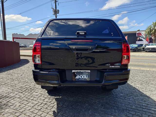 Toyota Hilux 7