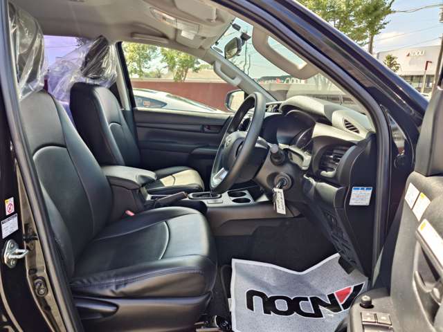Toyota Hilux 10