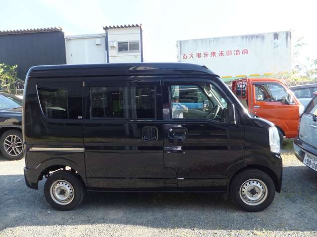 Nissan NV100 Clipper 9