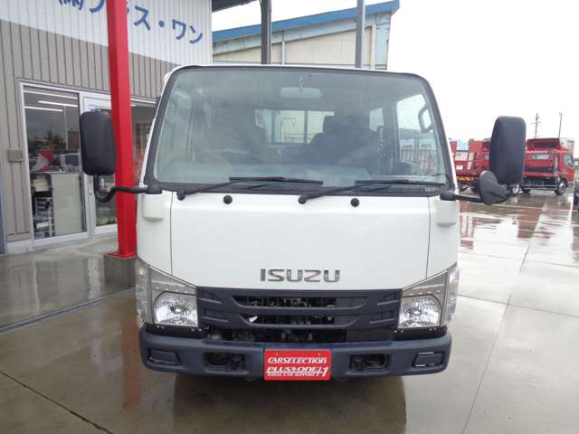 Isuzu Elf 2