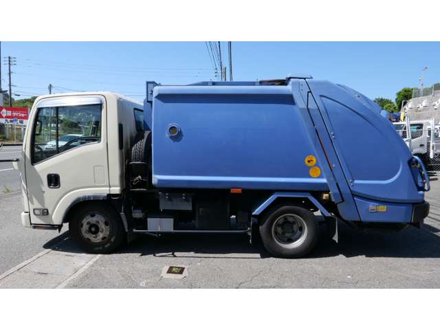 Isuzu Elf 5
