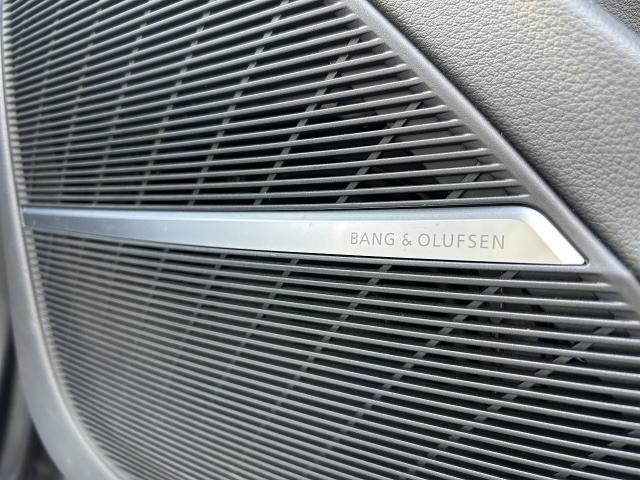 Audi Q8 3