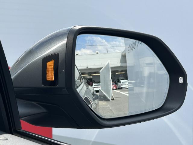 Audi Q8 10