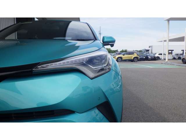 Toyota C-HR 4