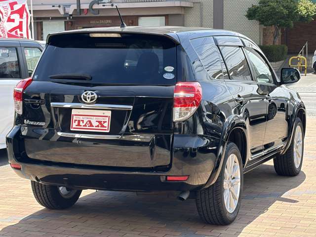 Toyota Vanguard 12