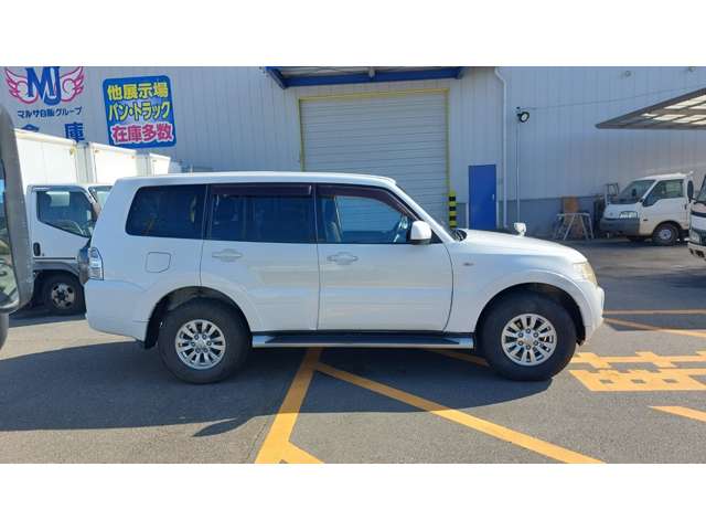 Mitsubishi Pajero 7