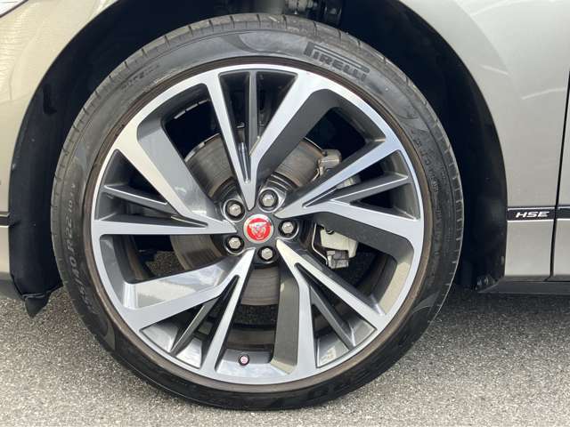 Jaguar Iペイス 8