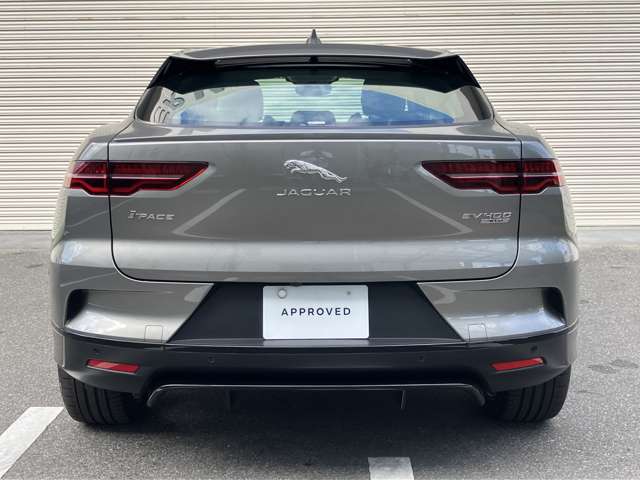 Jaguar Iペイス 10
