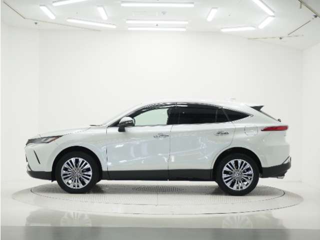 Toyota Harrier 6