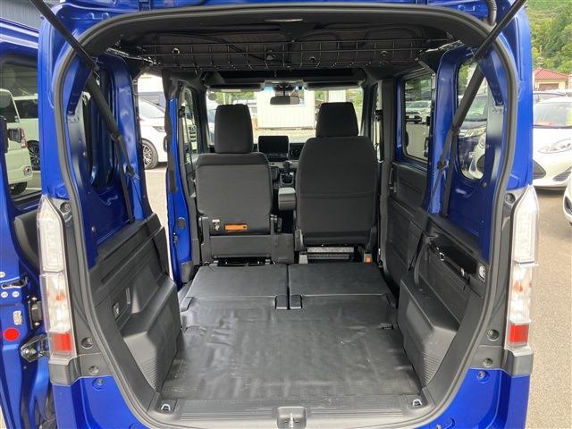 Honda N-VAN 11
