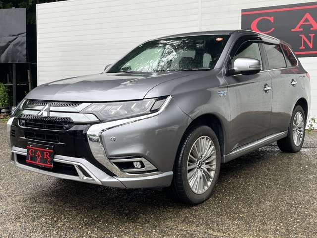 Mitsubishi Outlander PHEV 11