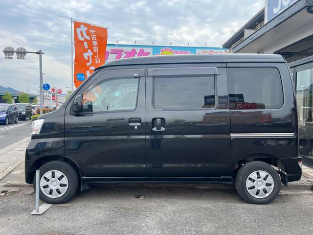 Daihatsu Hijet Cargo 6