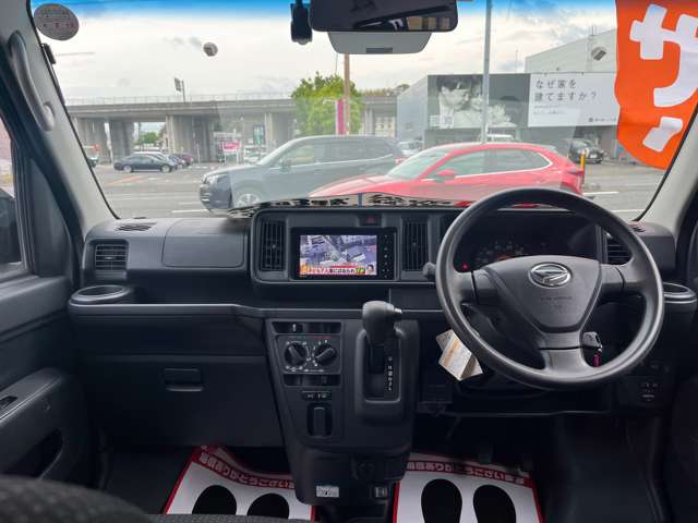 Daihatsu Hijet Cargo 10