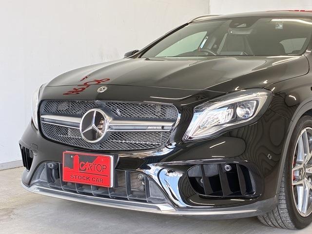 Mercedes-Benz GLA-Class 8