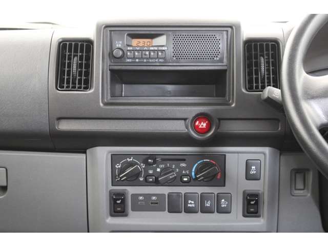 Mitsubishi Minicab EV 10