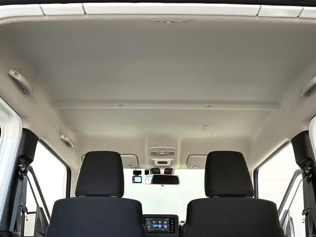 Suzuki Jimny Sierra 12