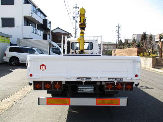 UD Trucks Condor 6