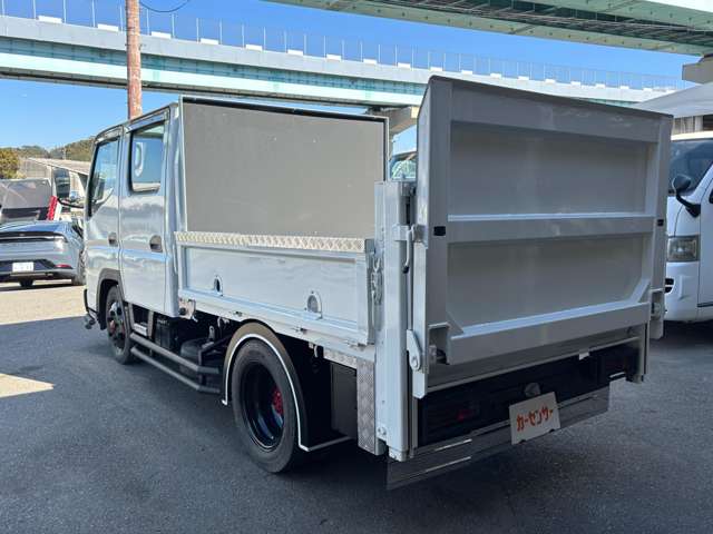 Mitsubishi Fuso Canter 6